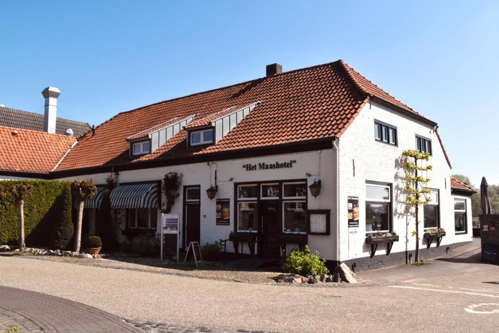 Hotel Het Maashotel Broekhuizen (Limburg)